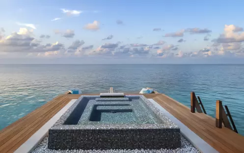 7. Two-Bedroom Reef Villa_Jacuzzi